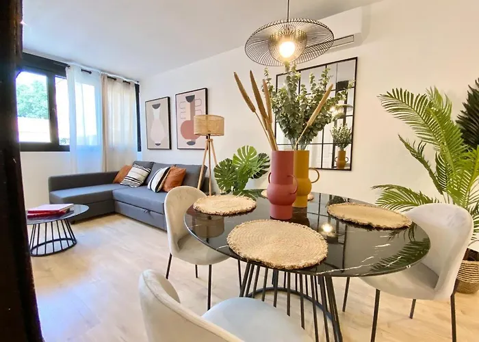 Am Ii Vut Apartman Segovia